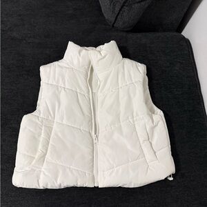 SHEIN White Puffer Vest